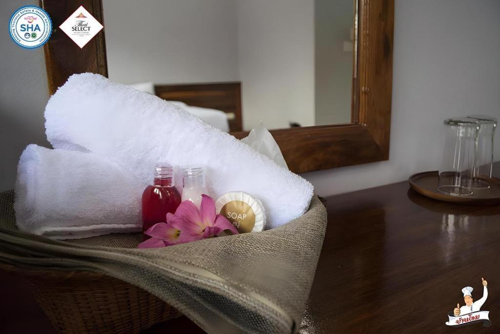Baan Home Resort Kalasin Luaran gambar